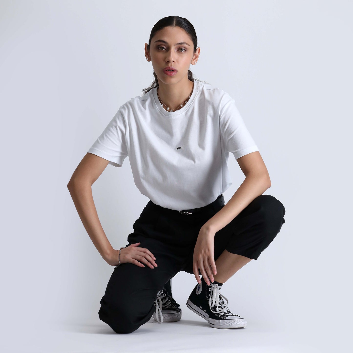 Playera Blanca Trust Basics